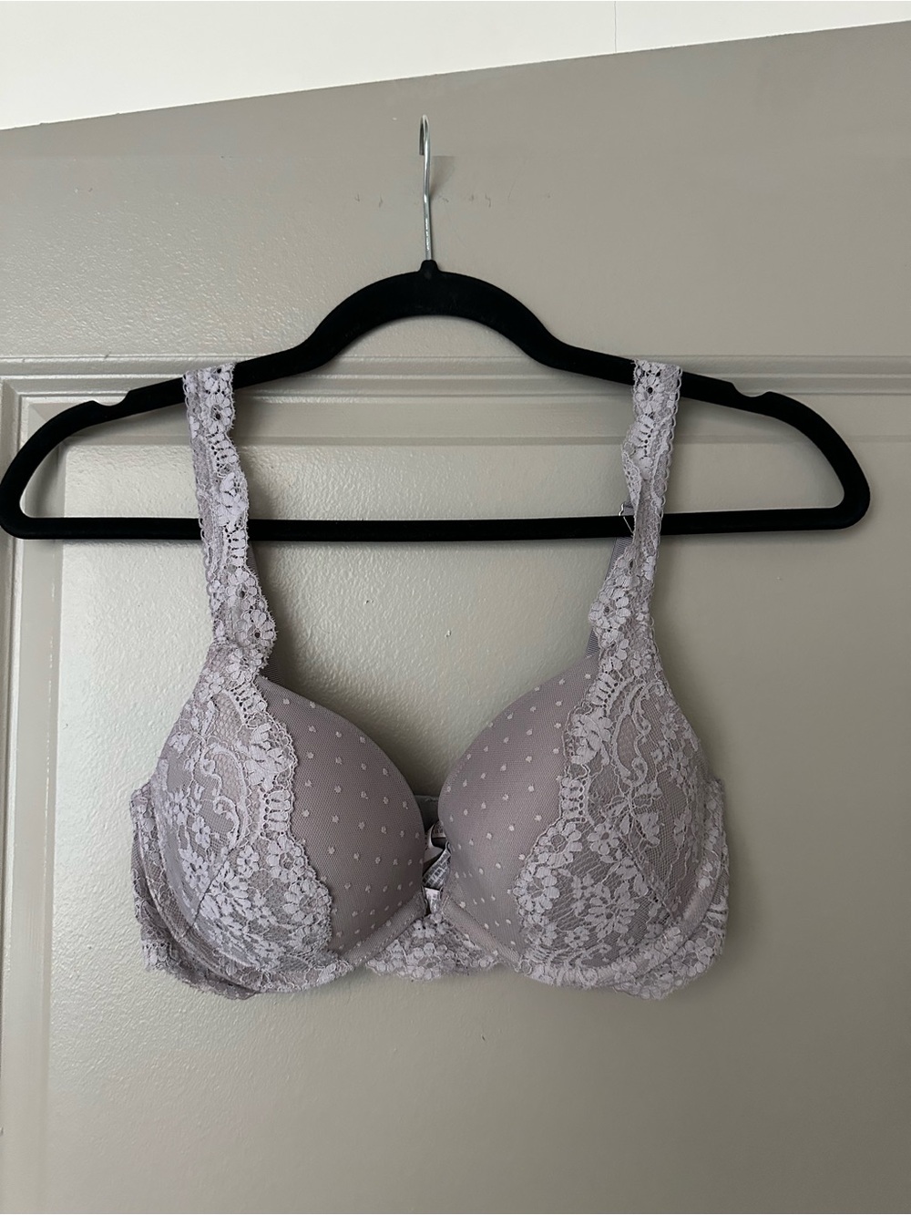 Victoria's Secret Lavender/Gray Lace Push-Up Bra